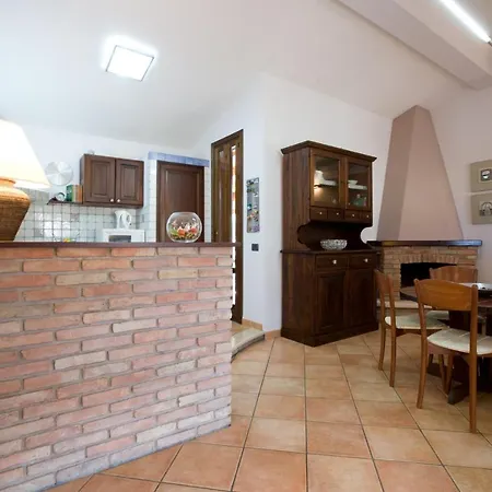 Bagni Di Tabiano Sleeps 10 Pool Wifi